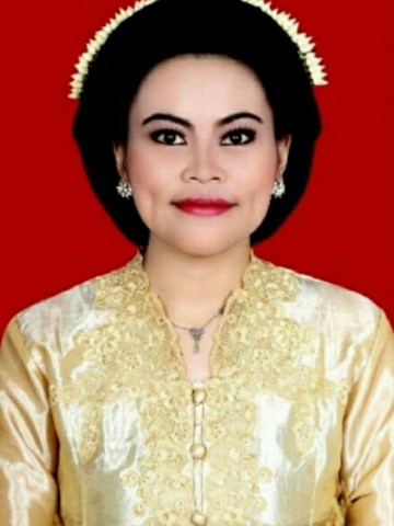 Karlena Apriani, S.Sos