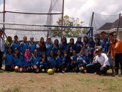 Tim Sepak Bola Putri